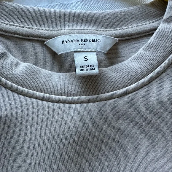 Banana Republic Men's Crewneck Sweater in Light Taupe - Picture 3 of 6